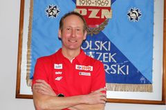 Bauer se stal trenérem polských běžců, dál má i laufařský tým