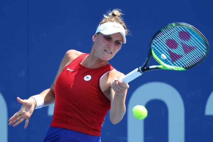 Markéta Vondroušová ve čtvrtfinále OH 2020 proti Paule Badosaové