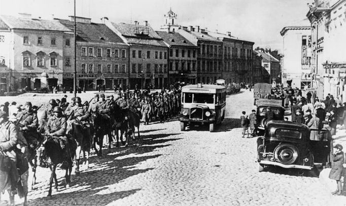 Uplynulo 75 let od invaze ozbrojených sil nacistického Německa do Polska, která odstartovala 2. světovou válku. 1. 9. 1939.