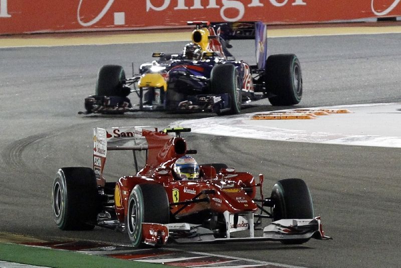 VC Singapuru 2010: Alonso a Vettel