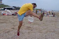 Freestyle frisbee: Triky hippies jsou pořádná dřina