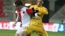 Fotbal, Gambrinus liga, Slavia - Dukla: Karol Kisel - Tomáš Borek