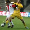 Fotbal, Gambrinus liga, Slavia - Dukla: Karol Kisel - Tomáš Borek