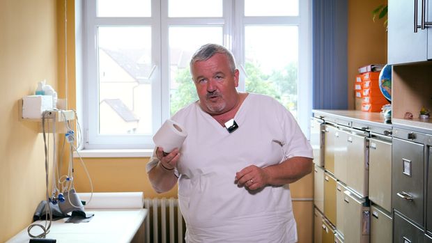 Pozor na zrádný led v drinku. "Faraonova pomsta" potrápí až polovinu cestovatelů