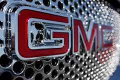 General Motors omezí výrobu ve dvou amerických závodech, zaměstnance pošle na nucenou dovolenou