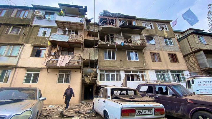 Lidé v Náhorním Karabachu nemají jídlo ani palivo. Arménie chystá humanitární konvoj