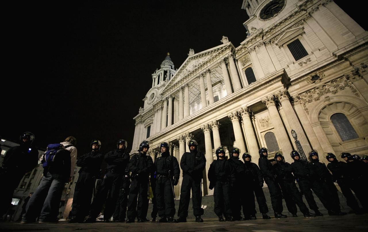 Policie vyklidila tábor demonstrantů v centru Londýna