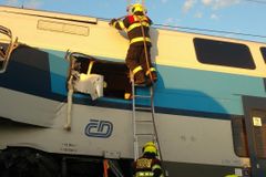 Za srážkou vlaků u Brodu byly zdravotní problémy strojvůdce. Mohl mít srdeční příhodu