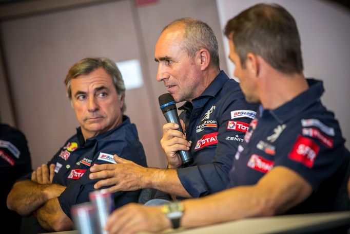 Peugeot před Rallye Dakar 2018: Carlos Sainz, Stéphane Peterhansel a Sébastien Loeb