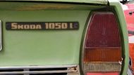 Kvůli Peugeotu a jeho právům k užívání trojčíslí s nulou uprostřed se na francouzském trhu musela přejmenovat Škoda 105. Francouzi ji tak znají jako Škodu 1050.