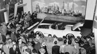 Přesně 17. ledna 1953, tedy před 65 lety, se na newyorském autosalonu GM Motorama pořádaném v tanečním sále hotelu Waldorf Astoria představil prototyp auta, které změnilo pohled na americké sporťáky.