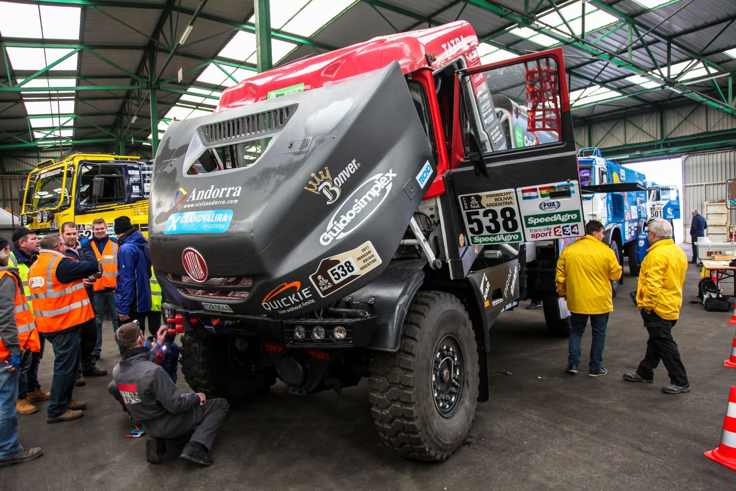 Rallye Dakar 2017, odjez z Le Havre: Albert Llovera, Tatra