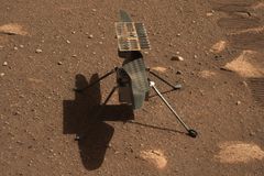 Vrtulník Ingenuity úspěšně zvládl druhý let na Marsu, poslal fotografii povrchu
