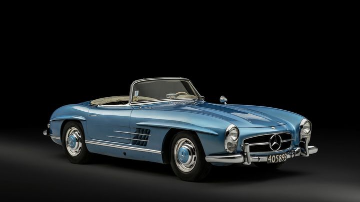 Jeho kůži potrhal sám Mistr. Na prodej je Mercedes 300 SL po Juanu Manuelu Fangiovi; Zdroj foto: RM Sotheby's