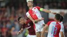 Tomáš Souček a Adam Hložek v derby Sparta - Slavia v 10. kole první ligy