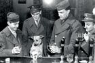 K poctě parašutistů uvařili britské pivo. Češi mu za války říkali kozí moč