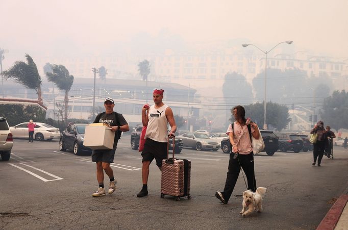 Požár v Los Angeles, leden 2025.