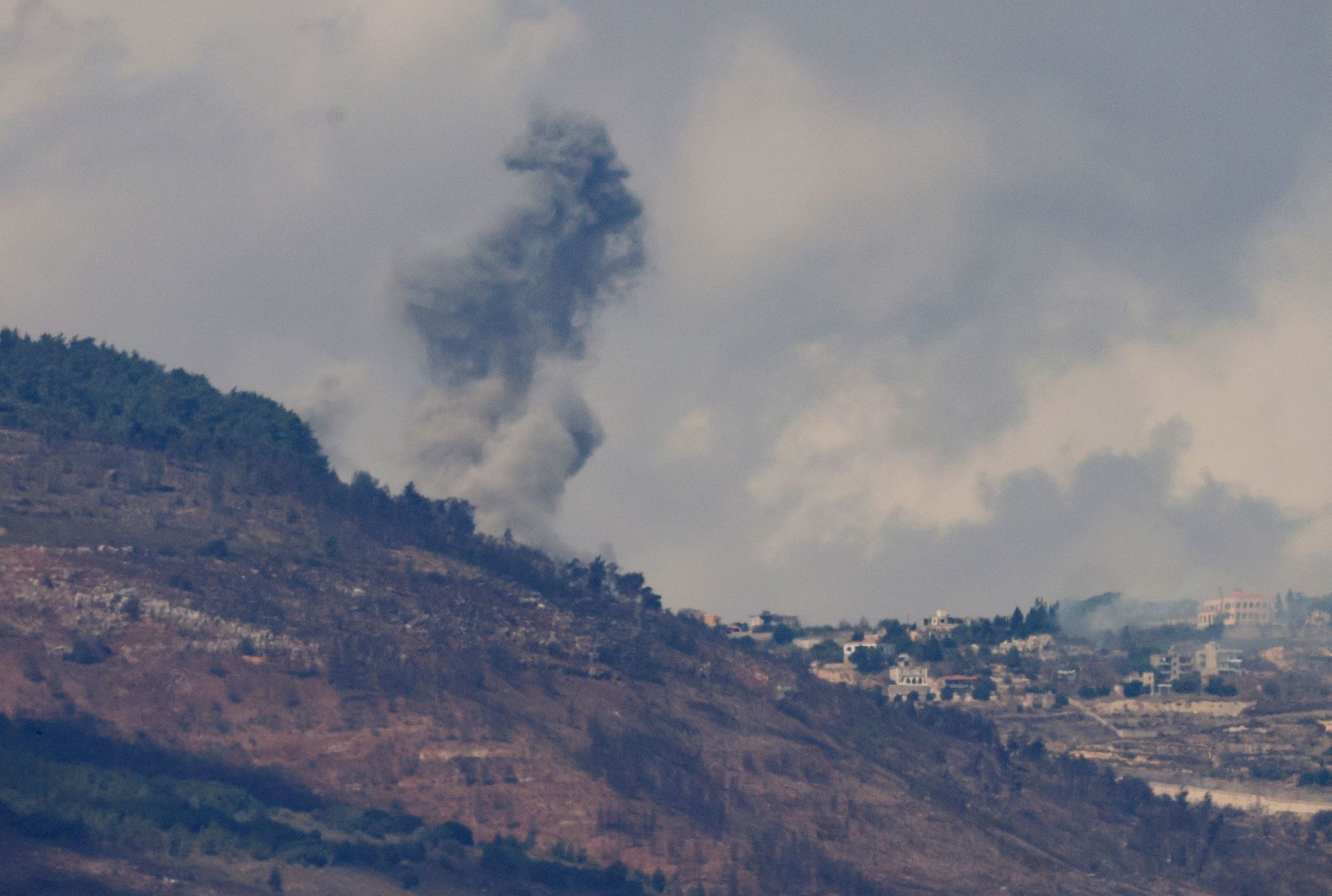 Libanon, Izrael, útok