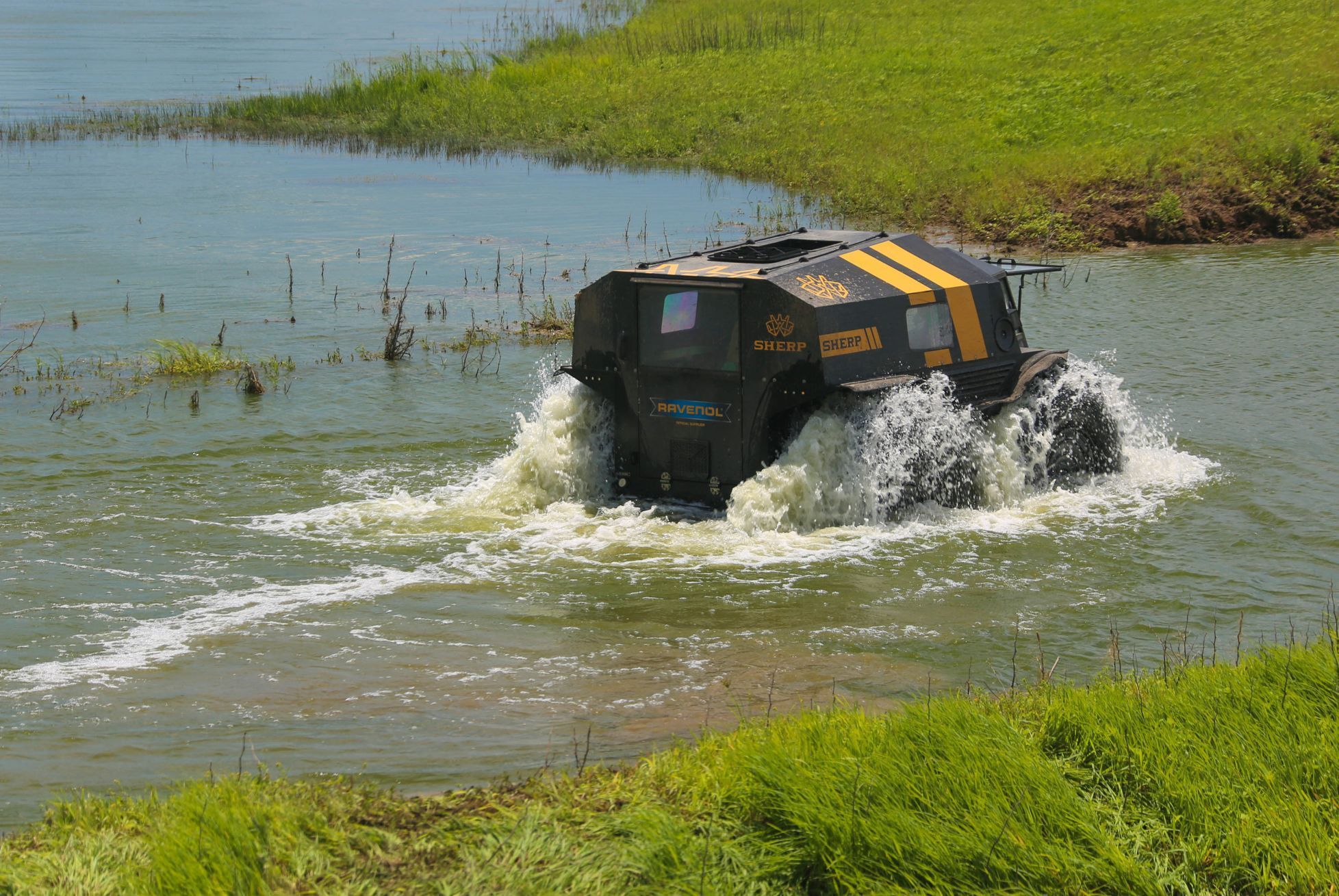 Sherp ruský off-road