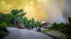 rhodos lesní požáry horko léto řecko