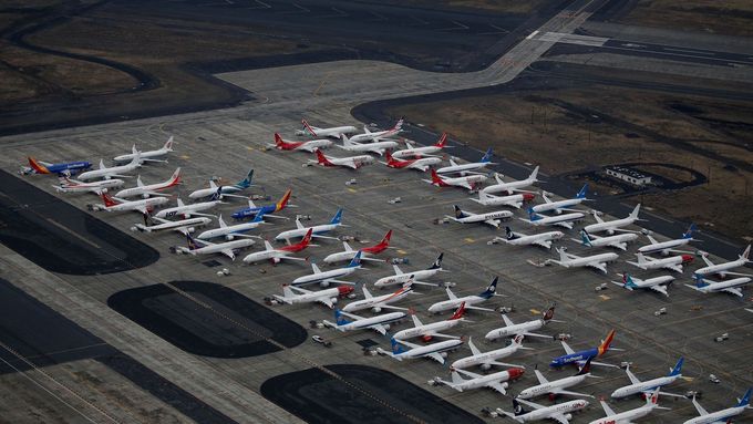 Letadla Boeing 737 MAX zaparkovaná na mezinárodním letišti Grant County na severu amerického města Moses Lake (Ilustrační foto).