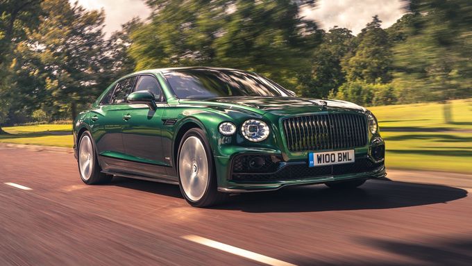 Bentley bude mít v roce 2030 v nabídce pouze elektromobily.
