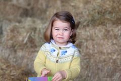 Princezna Charlotte oslaví druhé narozeniny, Kate se pochlubila její novou fotkou