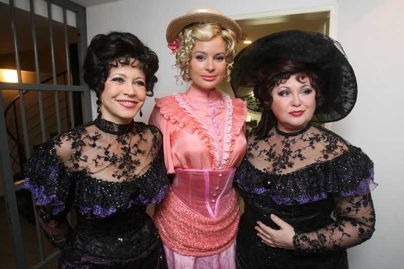 TK muzikál Adéla ještě nevečeřela - Jana Švandová, Jitka Čvančarová a Naďa Konvalinková