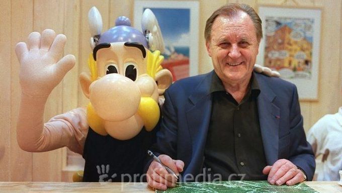 Asterix se svým tvůrcem - A. Uderzem