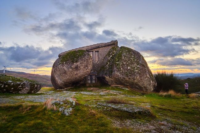 Kamenný dům v Moreira do Rei (Portugalsko)