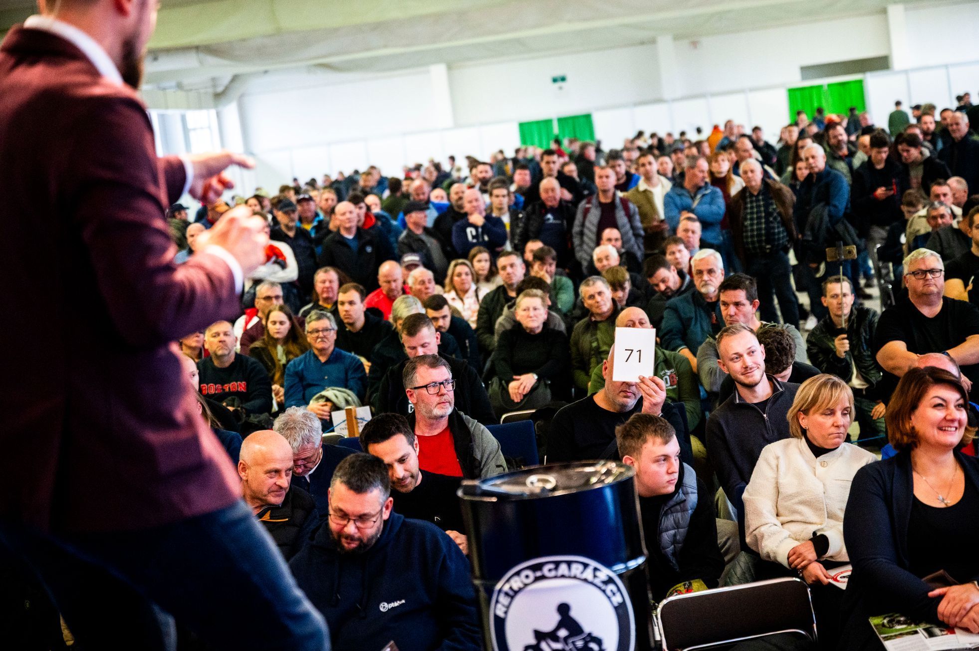 Aukce a burza Retro Garáž listopad 2025