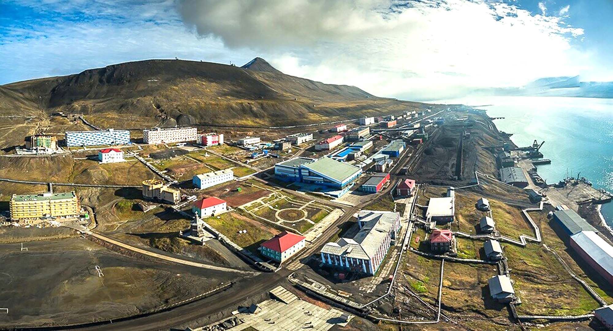 Barentsburg, Norsko, Rusko, Arktida, Špicberky, horník