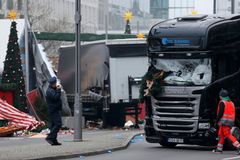 Majitel kamionu, kterým útočil terorista v Berlíně, požaduje odškodnění od německé vlády