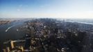 Southern Manhattan spreads out below the windows of the 100th floor observation deck in One World Trade Center in New York, April 2, 2013. Port Authority officials unveiled Tuesday the stunning view from the top of One World Trade Center, a 360-degree eagle�s eye panorama that will instantly become one of the city�s premiere tourist attractions when it is completed in 2015. REUTERS/Lucas Jackson (UNITED STATES - Tags: CITYSPACE BUSINESS CONSTRUCTION TPX IMAGES OF THE DAY) Published: Dub. 2, 2013, 4:37 odp.