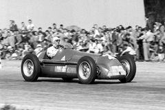 Před 75 lety odstartovala formule 1. Brno od ní odřízla železná opona