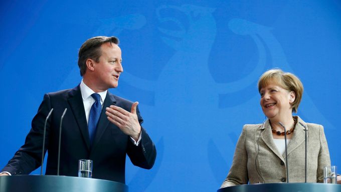 David Cameron a Angela Merkelová.