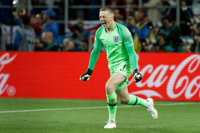 Jordan Pickford v zápase Kolumbie - Anglie na MS 2018