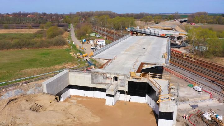 Tři noci v jednom záběru. Silničáři zveřejnili časosběr z otáčení dálničního mostu; Zdroj foto: ŘEDITELSTVÍ SILNIC A DÁLNIC ČR