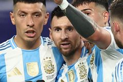 Argentina je ve finále Copy. Je to šílené, hlesl Messi a nazval se "starou gardou"