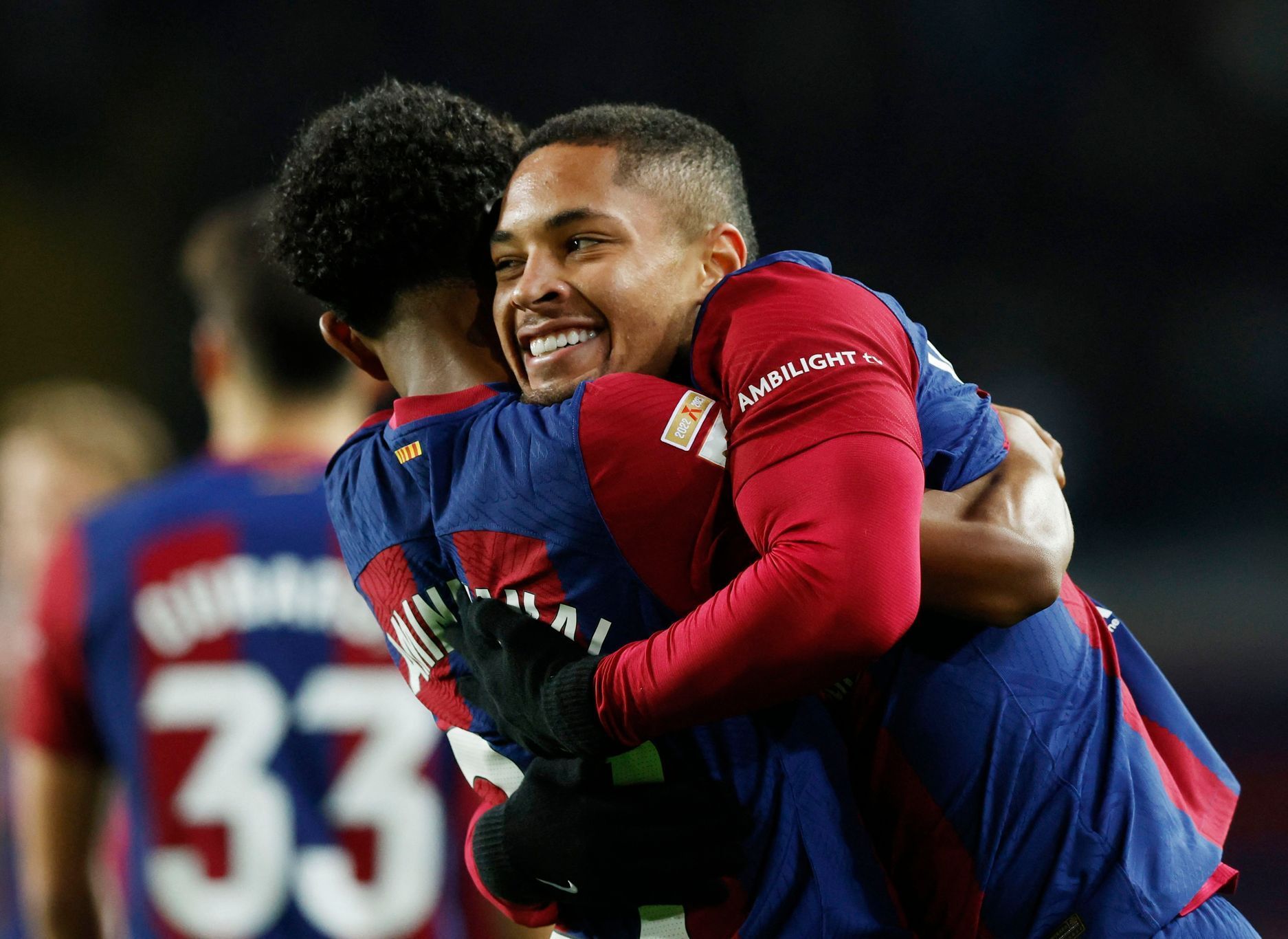 Vitor Roque slaví premiérový gól za Barcelonu v zápase proti Osasuně
