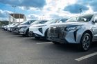Spolupracuje s dovozcem Car Com, v nabídce bude třináct modelů od sedmi značek, některé z nich zatím v Česku k vidění vůbec nebyly.