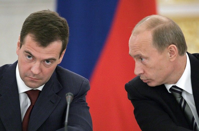 Medveděv a Putin