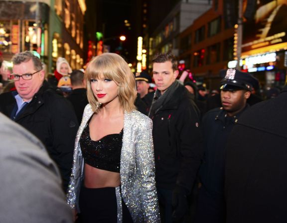 Taylor Swift při oslavách nového roku na newyorském Times Square, 2014.
