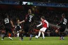VIDEO Arsenalu chyběl gól k senzaci, Rosický skóroval