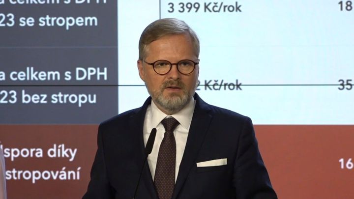 Fiala odmítá kritiku, že bude mít projev v televizi krátce před volbami; Zdroj foto: DVTV