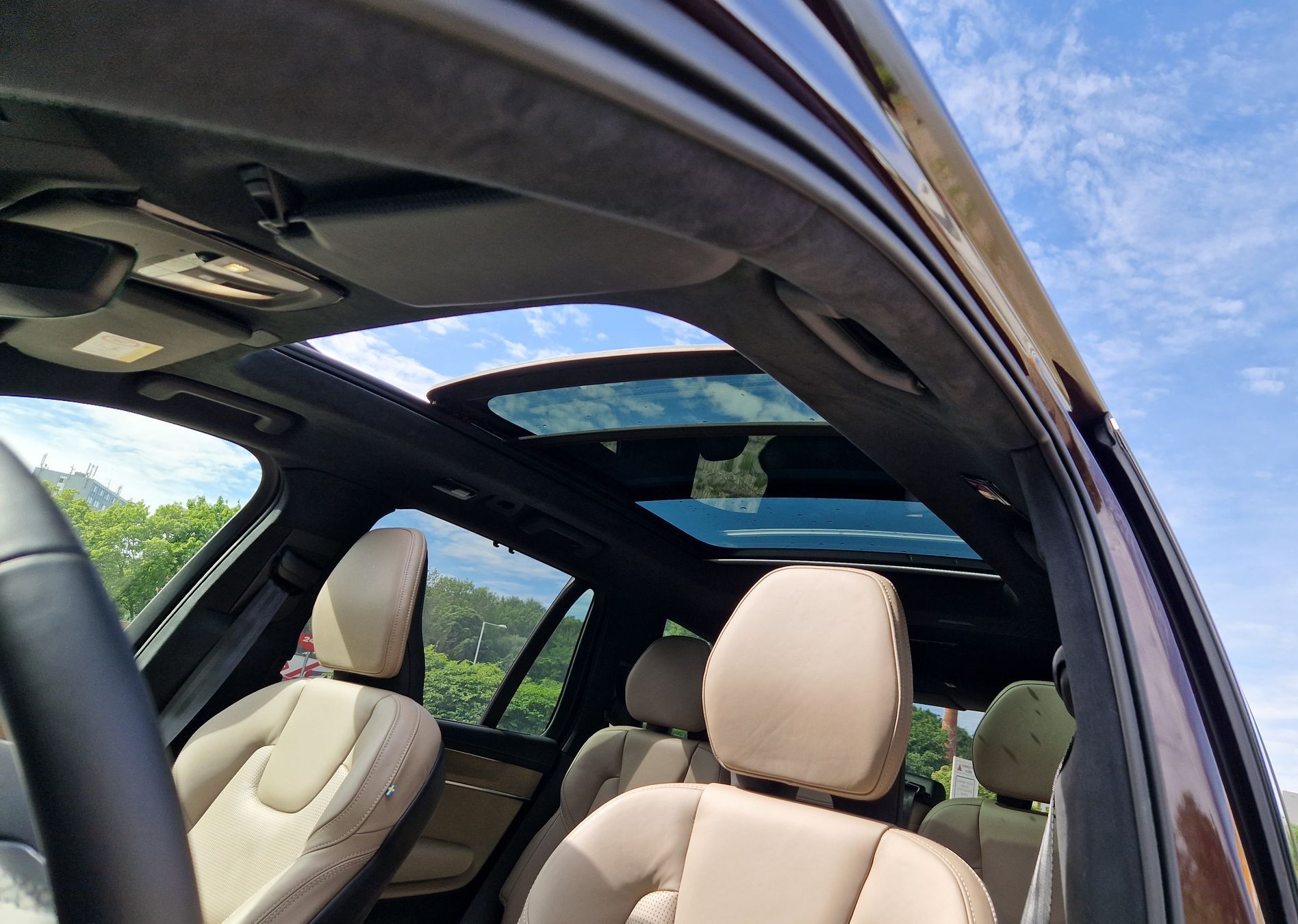 Volvo XC90 T8 AWD