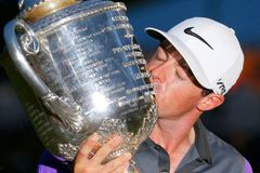 McIlroy ovládl PGA Championship a získal čtvrtý major
