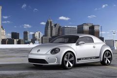 Volkswagen představí v Detroitu elektrického Brouka