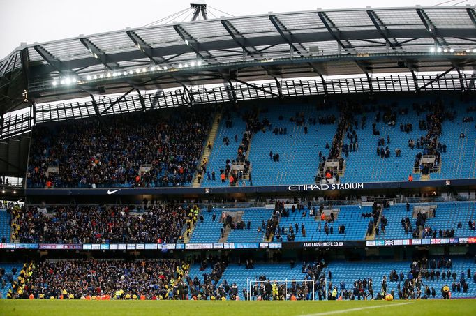 Fanoušci Leicesteru po vítězném zápase na hřišti Manchesteru City