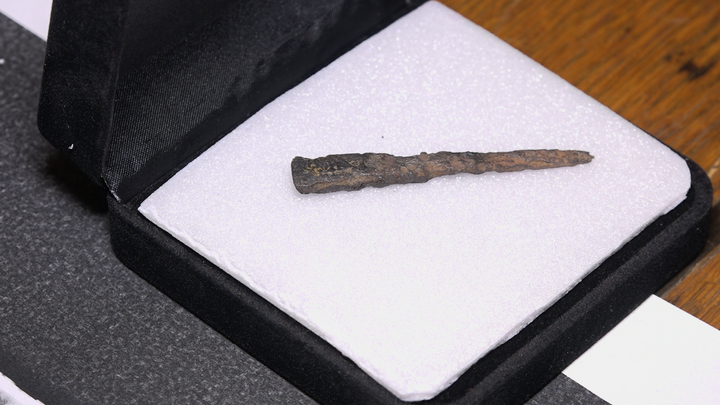 Video z objevu století. Jak vědci v Milevsku poznali, že jde o hřeb z Kristova kříže?